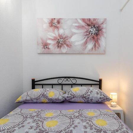 Apartment Leo Trogir Zewnętrze zdjęcie