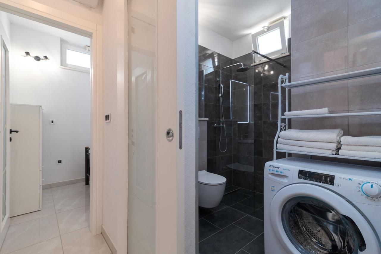 Apartment Leo Trogir Zewnętrze zdjęcie