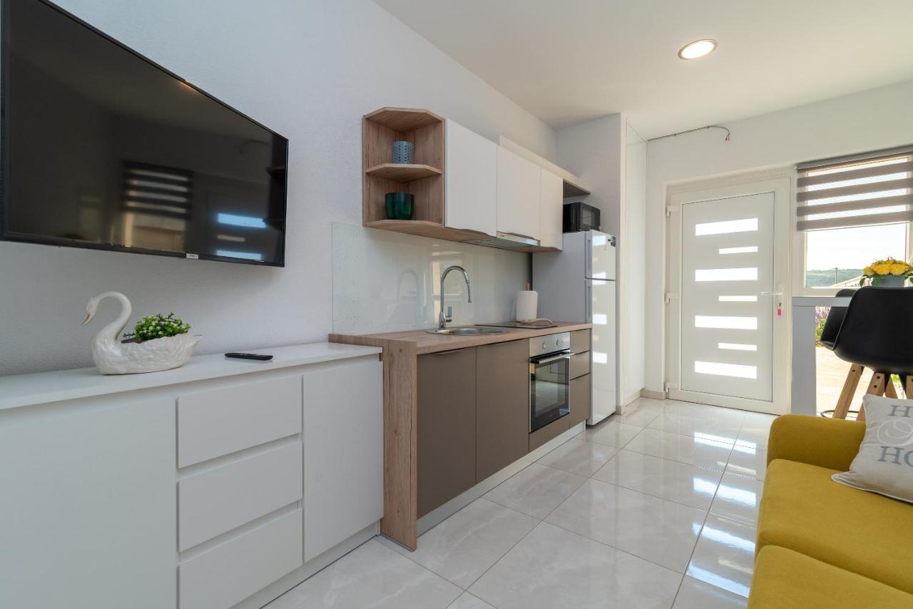 Apartment Leo Trogir Zewnętrze zdjęcie