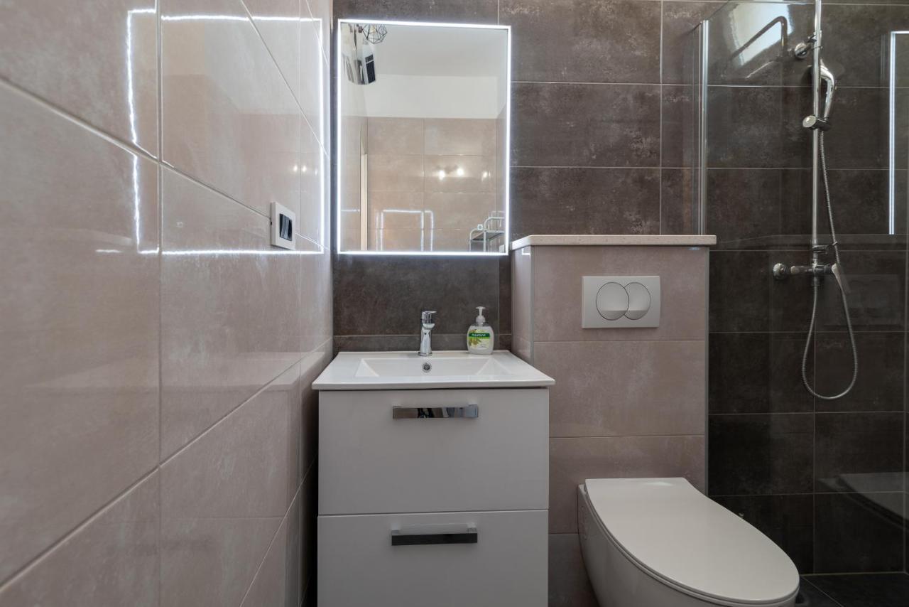 Apartment Leo Trogir Zewnętrze zdjęcie