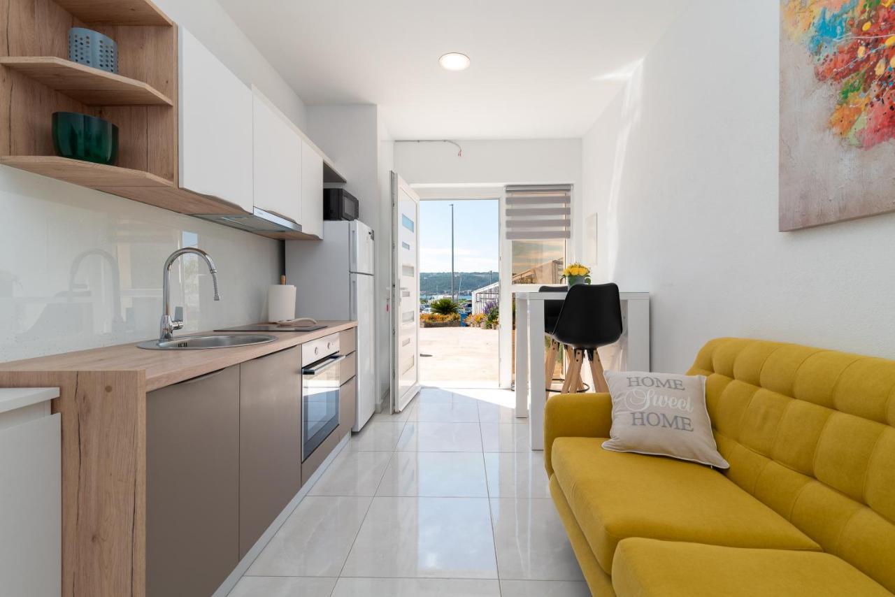 Apartment Leo Trogir Zewnętrze zdjęcie